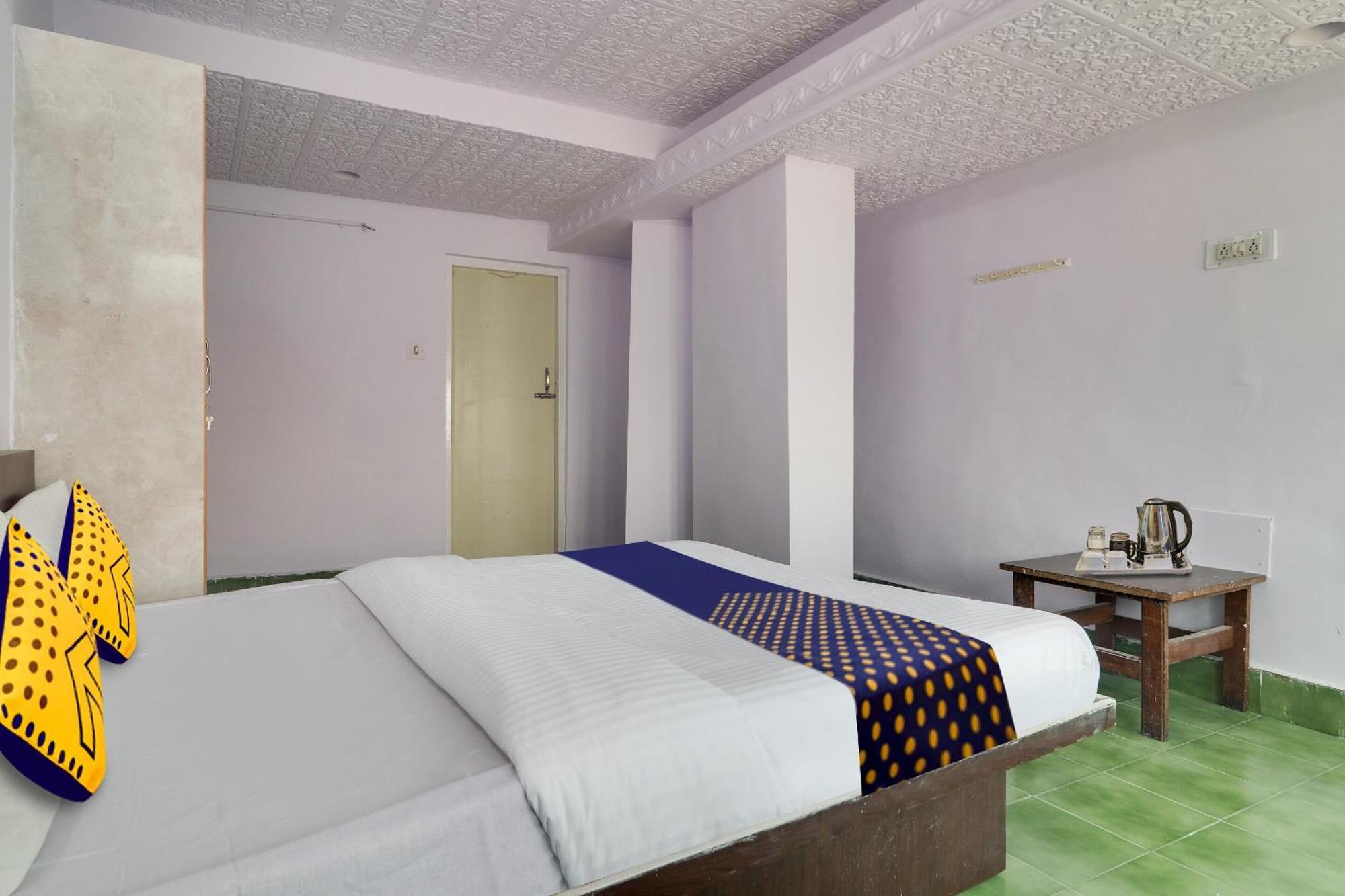 היידראבד Spot On Apsara Hotel מראה חיצוני תמונה